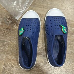 NWT racqua kids boys blue water shoes - size 2
